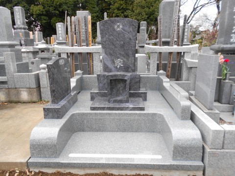 マルチカラーのお墓｜デザイン墓石・お墓の購入・販売なら茨城県の山崎石材店
