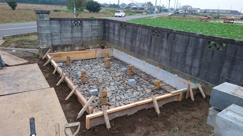 洋型墓石を追加するリフォーム工事@茨城県八千代町-2｜デザイン墓石・お墓の購入・販売なら茨城県の山﨑石材店