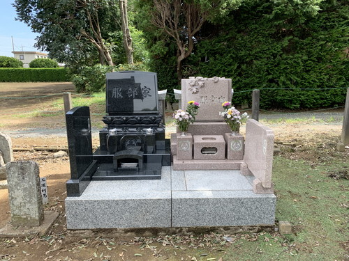 二軒共同のお墓の片方を「M10」で新設-2｜デザイン墓石・お墓の購入・販売なら茨城県の山﨑石材店
